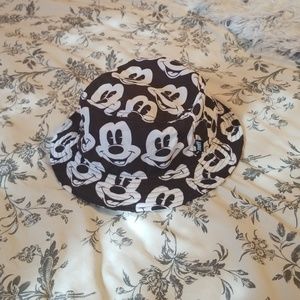 Neff bucket hat